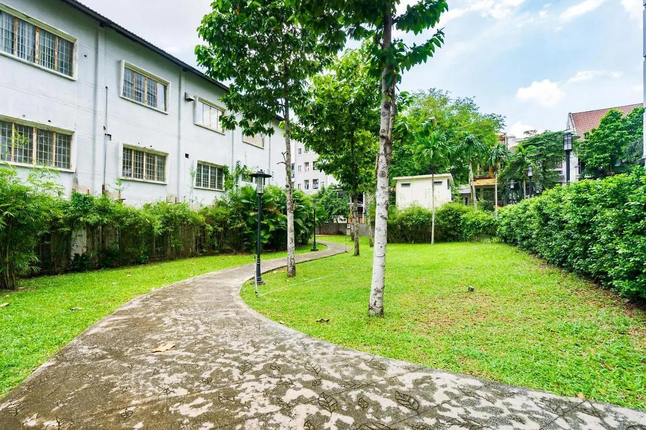 Apartment Tan Son Nhat Airport Sweet 2 Bedroom 1 Wc Apartment-Free Gym , Sky Pool ,Bbq ,Garden Ho Chi Minh City
