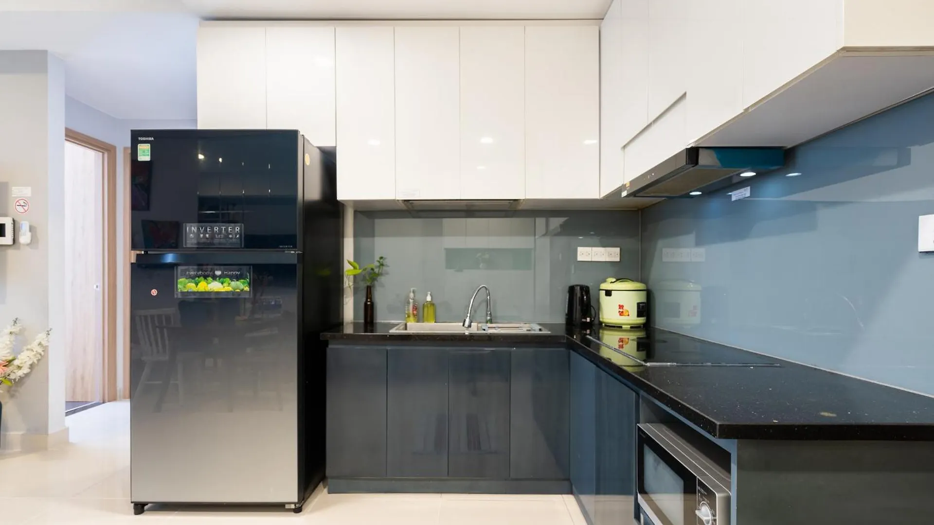 Tan Son Nhat Airport Sweet 2 Bedroom 1 Wc Apartment-Free Gym , Sky Pool ,Bbq ,Garden Ho Chi Minh City Apartment